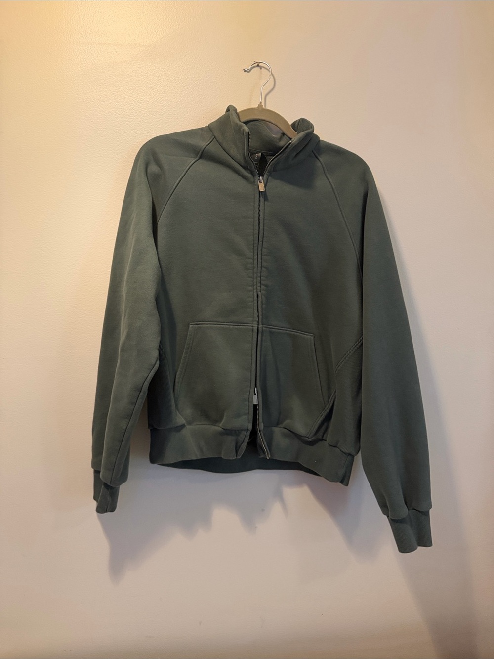 Vuori Women's Double-Zipper Sweat Shirt- Olive Green
